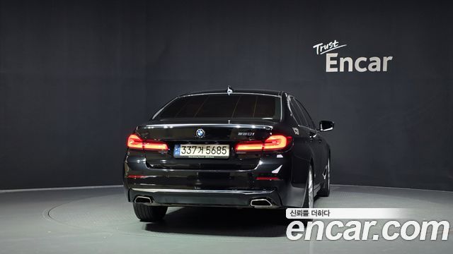 BMW 5 Series (G30) 520i Luxury 2021 — фото 4