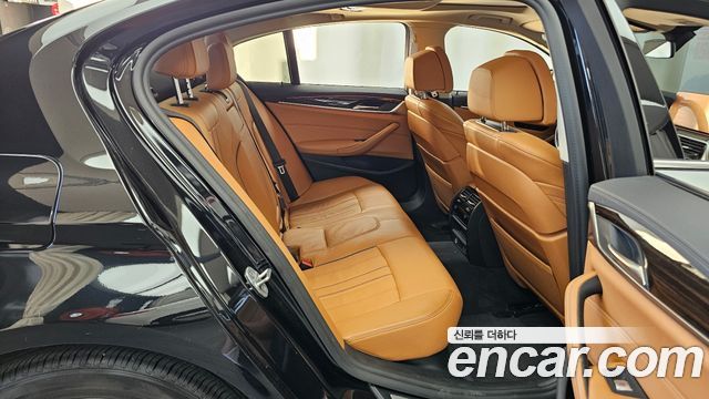 BMW 5 Series (G30) 520i Luxury 2021 — фото 12
