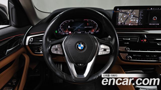 BMW 5 Series (G30) 520i Luxury 2021 — фото 13