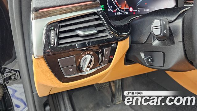 BMW 5 Series (G30) 520i Luxury 2021 — фото 20
