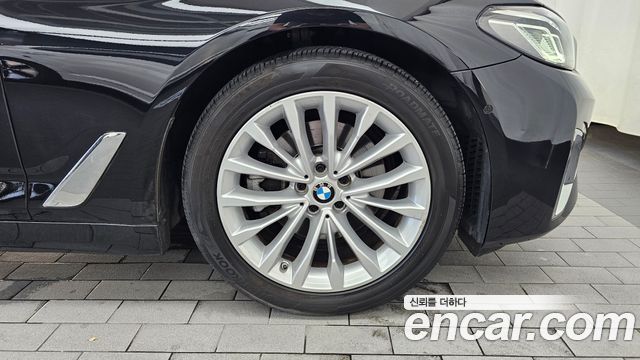 BMW 5 Series (G30) 520i Luxury 2021 — фото 21