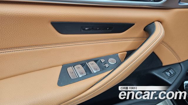 BMW 5 Series (G30) 520i Luxury 2021 — фото 29