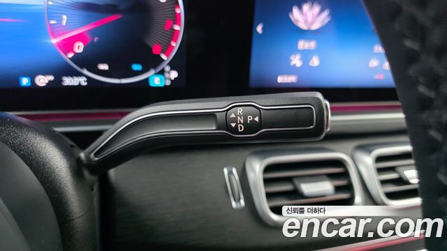 Mercedes-Benz GLE-Class (W167) GLE450 4MATIC Coupe 2025 — фото 9