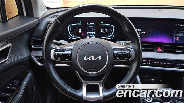 Kia Sportage (V) Diesel 2.0 2WD Prestige 2022 — фото 17