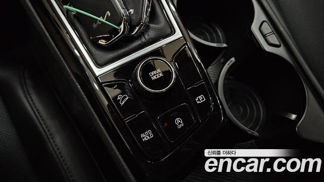 Kia Sportage (V) Diesel 2.0 2WD Prestige 2022 — фото 23