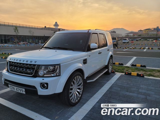 Land Rover Discovery 4 3.0 SDV6 SE 2014 — фото 3