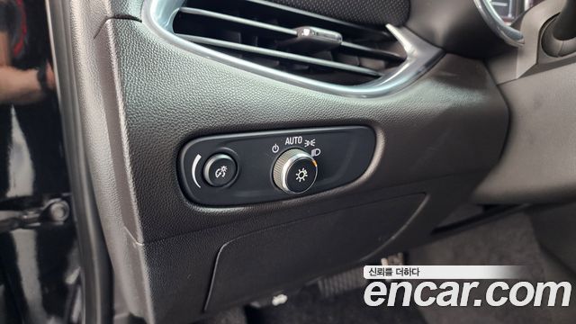 Chevrolet Malibu 2.0 Turbo Perfect black 2017 — фото 19