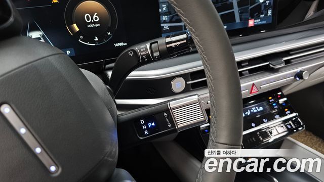 Hyundai Grandeur (GN7) 2,5 Gasoline 2WD Premium 2023 — фото 9