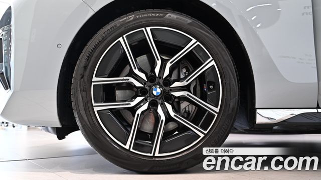 BMW 7 Series (G70) 740i xDrive M Sport 2026 — фото 5