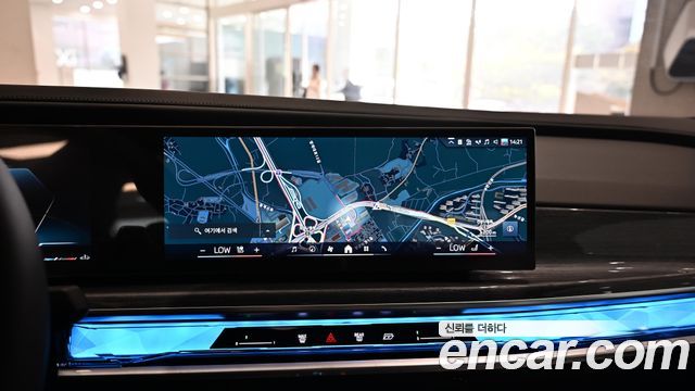 BMW 7 Series (G70) 740i xDrive M Sport 2026 — фото 18