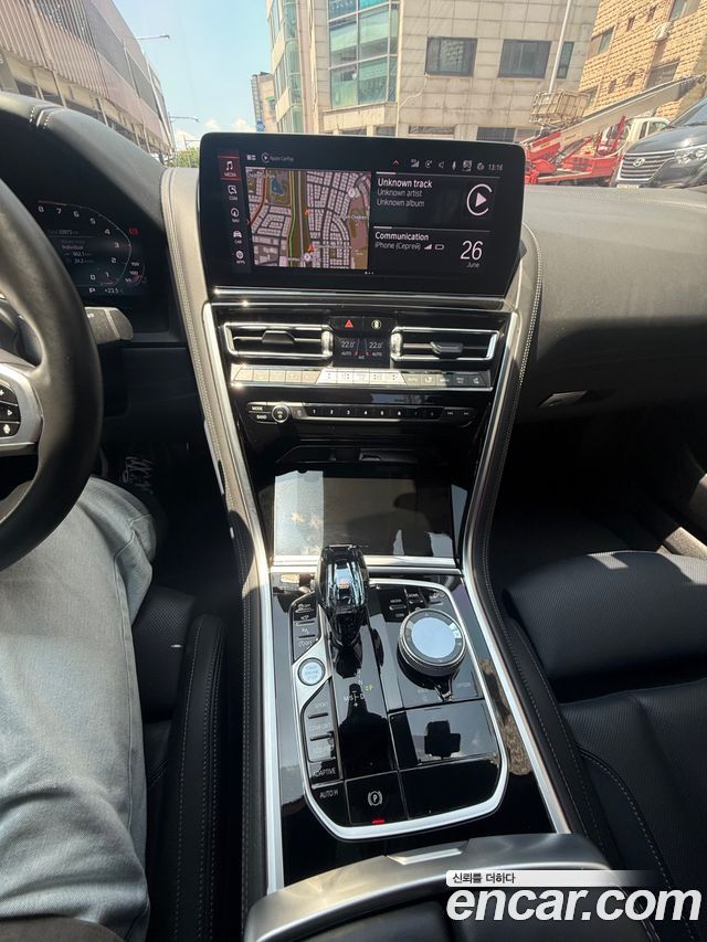 BMW 8 Series (G15) M850i xDrive Gran Coupe 2024 — фото 12