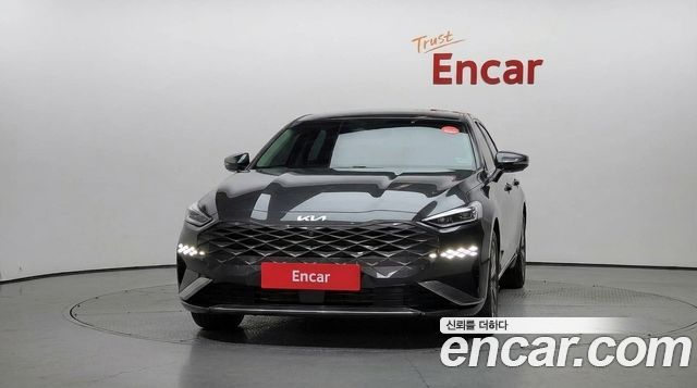 Kia K8 2.5 Gasoline 2WD Signature 2022 — фото 3