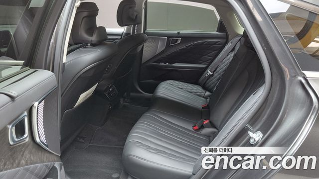 Kia K8 2.5 Gasoline 2WD Signature 2022 — фото 11