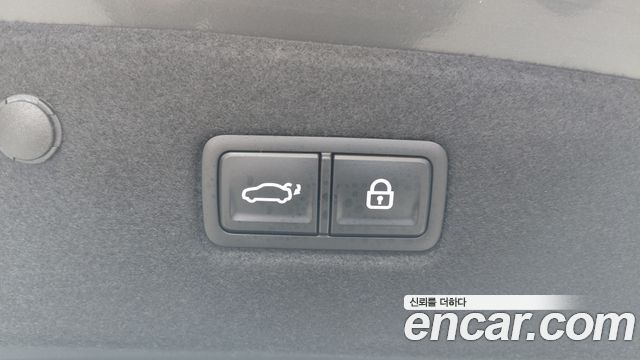 Kia K8 2.5 Gasoline 2WD Signature 2022 — фото 18