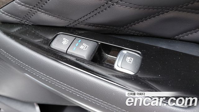 Kia K8 2.5 Gasoline 2WD Signature 2022 — фото 19