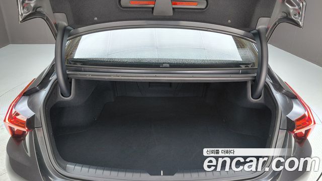 Kia K8 2.5 Gasoline 2WD Signature 2022 — фото 32