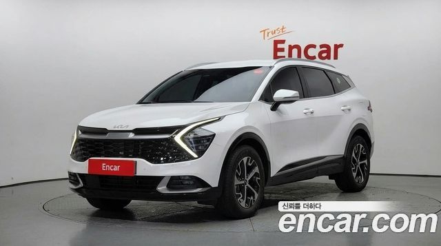 Kia Sportage Hybrid (V) Nobleless 2WD 2023 — фото 1