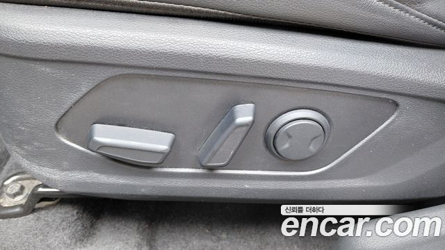 Kia Sportage Hybrid (V) Nobleless 2WD 2023 — фото 32