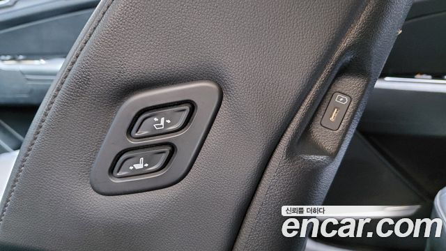 Kia Sportage Hybrid (V) Nobleless 2WD 2023 — фото 33