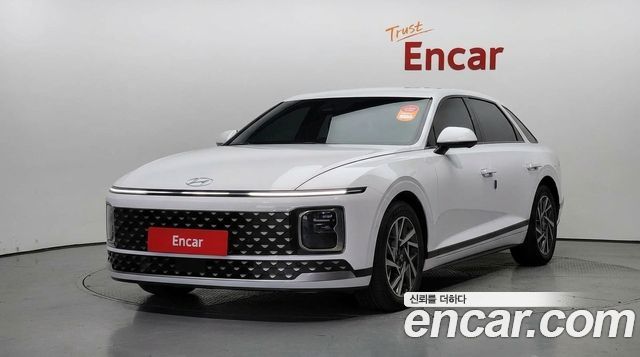 Hyundai Grandeur (GN7) 2,5 Gasoline 2WD Premium 2024 — фото 1