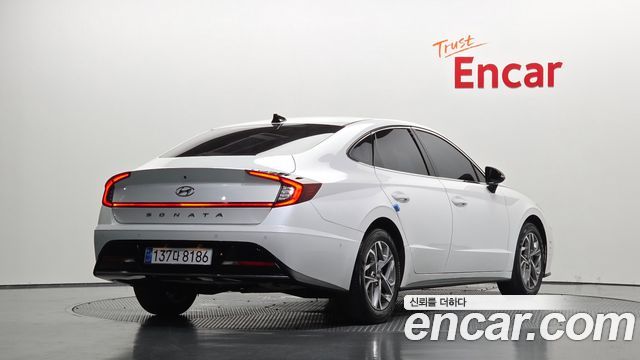 Hyundai Sonata (DN8) 2.0 Premium Plus 2022 — фото 2