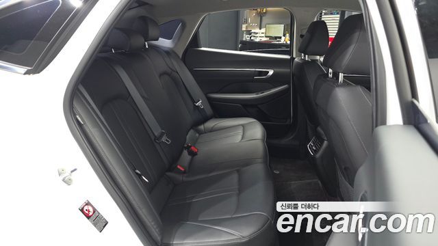 Hyundai Sonata (DN8) 2.0 Premium Plus 2022 — фото 12