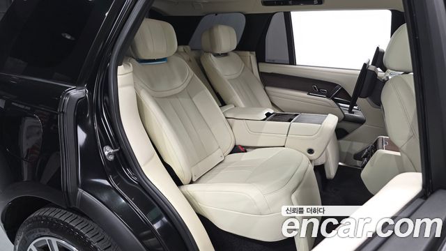 Land Rover Range Rover (V) D350 Autobiography Long Wheel Base 2023 — фото 12