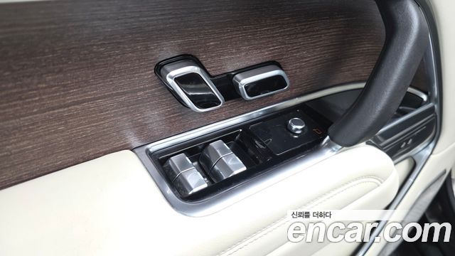 Land Rover Range Rover (V) D350 Autobiography Long Wheel Base 2023 — фото 39