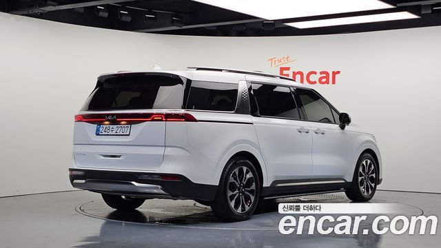 Kia Carnival (IV) Gasoline 9-Seater Signature 2022 — фото 2