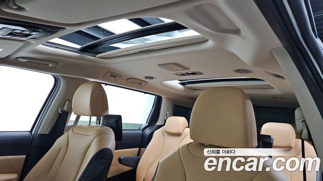 Kia Carnival (IV) Gasoline 9-Seater Signature 2022 — фото 17