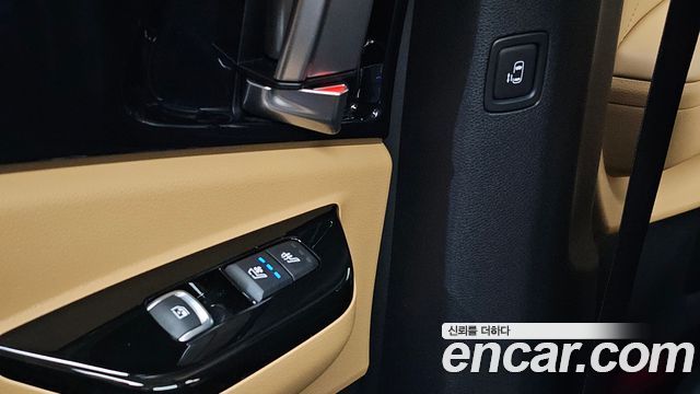 Kia Carnival (IV) Gasoline 9-Seater Signature 2022 — фото 18