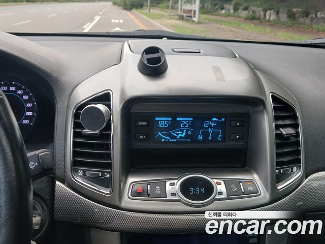 Chevrolet Captiva 2WD LT 2012 — фото 7