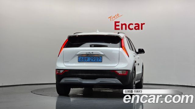 Kia Niro EV Air 2024 — фото 4