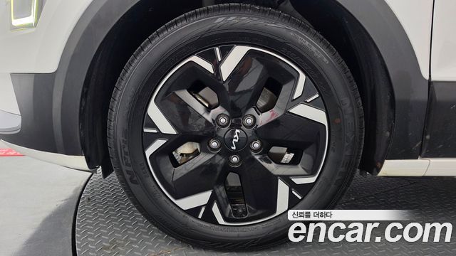 Kia Niro EV Air 2024 — фото 5