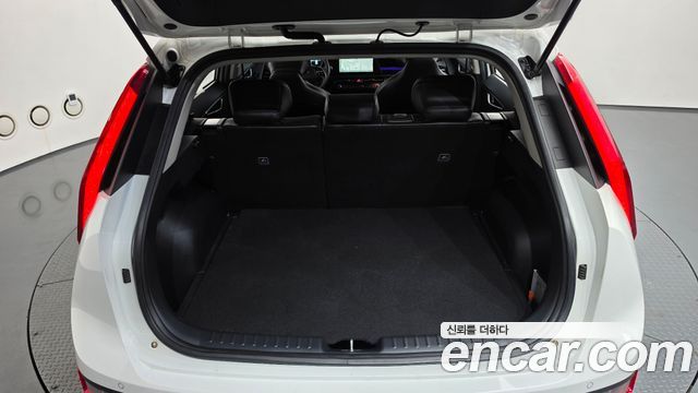 Kia Niro EV Air 2024 — фото 17