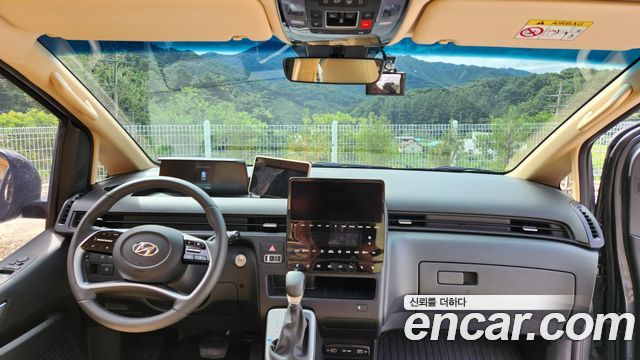 Hyundai Staria L3.5 Tourer 9-Seater Modern 2024 — фото 7