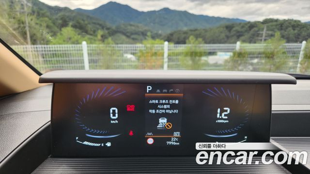 Hyundai Staria L3.5 Tourer 9-Seater Modern 2024 — фото 18