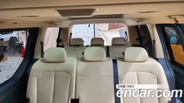 Hyundai Staria L3.5 Tourer 9-Seater Modern 2024 — фото 23