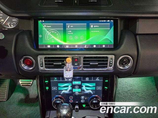 Land Rover Range Rover V8 5.0 Supercharged 2012 — фото 15