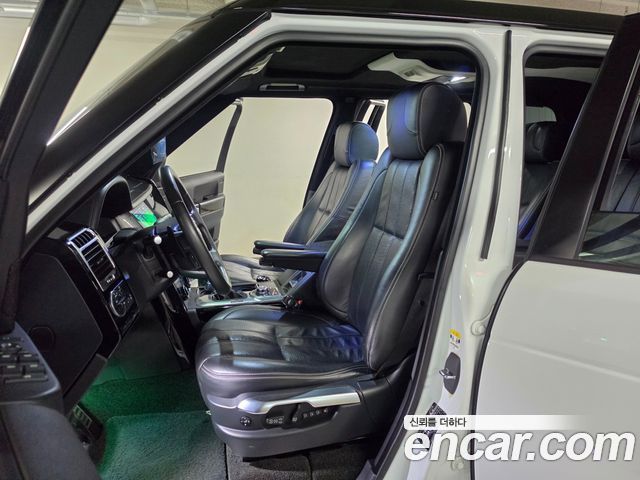 Land Rover Range Rover V8 5.0 Supercharged 2012 — фото 19