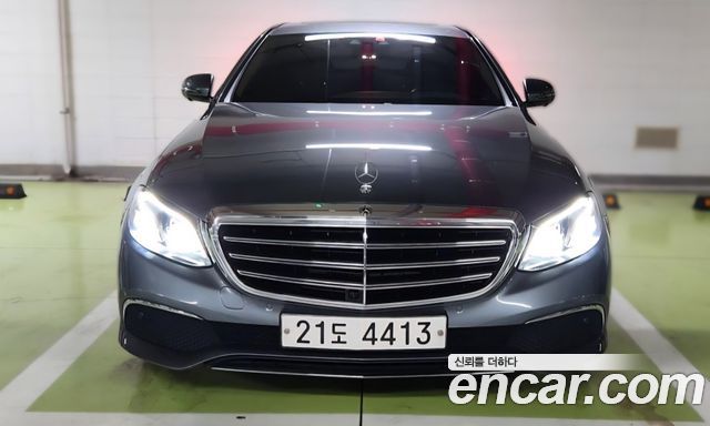 Mercedes-Benz E-Class (W213) E300 4MATIC Exclusive 2018 — фото 3