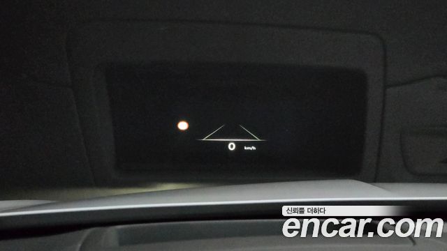 Genesis G80 (RG3) Gasoline 2.5 Turbo AWD 2025 — фото 14