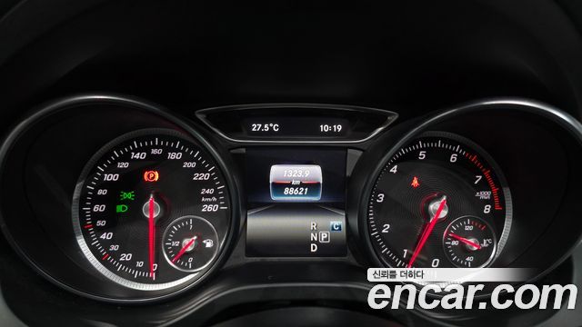 Mercedes-Benz CLA-Class (C117) CLA250 4MATIC AMG Line 2017 — фото 8