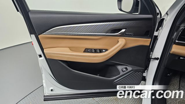 Renault Korea Grand Koleos 1.5 E-TECH Iconic 2WD 2025 — фото 30
