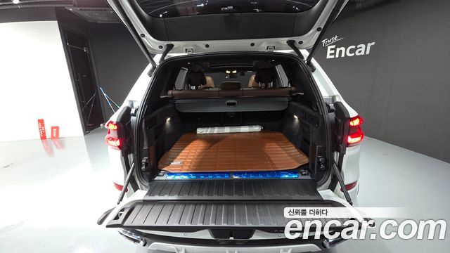 BMW X5 (G05) xDrive 45e M Sport 2022 — фото 30