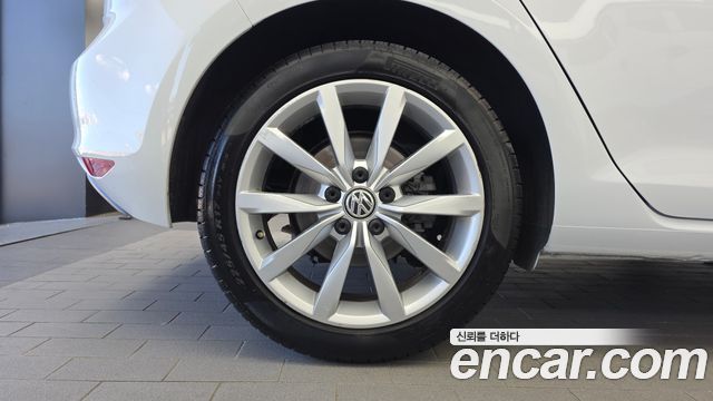 Volkswagen Golf (VII) 1.4 TSI 2016 — фото 5