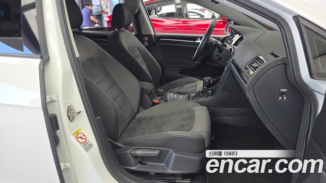 Volkswagen Golf (VII) 1.4 TSI 2016 — фото 11