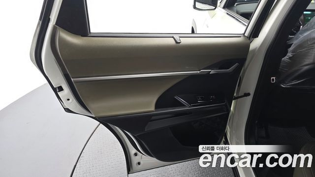 KG Mobility (SsangYong) Torres Gasoline 1.5 4WD T7 2023 — фото 25