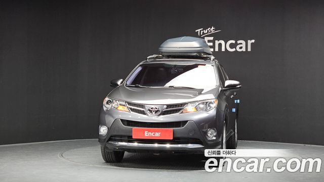 Toyota RAV4 2.5 2WD 4th 2015 — фото 3