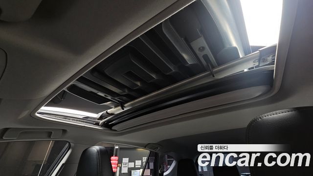 Toyota RAV4 2.5 2WD 4th 2015 — фото 23
